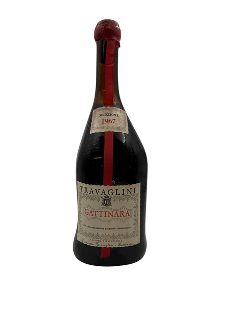 Flaske af Gattinara Travaglini 1967 rødvin