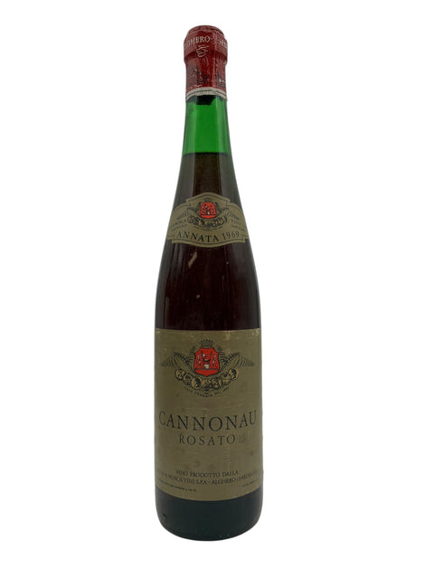 Flaske af Cannonau Sella & Mosca 1969 rosévin
