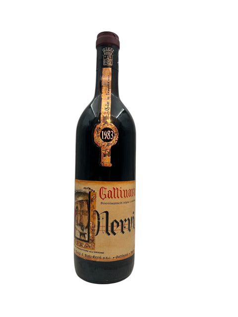 Flaske af Gattinara Nervi 1983 rødvin