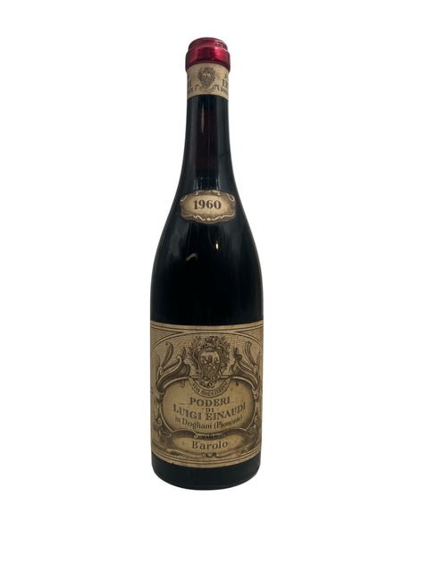 Flaske af Barolo 1960 Poderi Luigi Einaudi vin med etiket