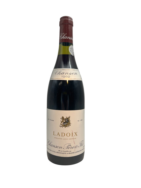Flaske af Ladoix Chanson rødvin fra 1992