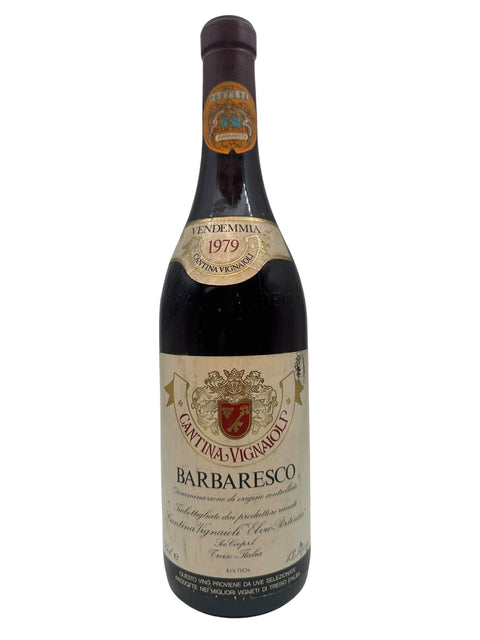 Flaske af Barbaresco Cantina Vignaioli årgang 1979