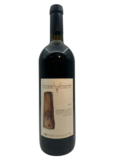 Flaske med Monte Venerè Romano Dogliotti 1999 Barbera d'Asti vin