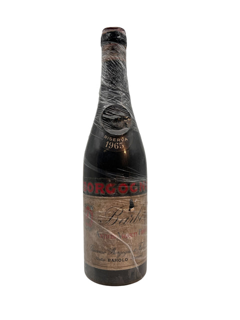 Flaske af Barolo Giacomo Borgogno 1965 med indpakning
